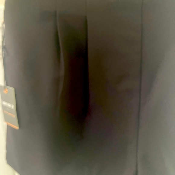 Forever 21, NWT, black dressy shorts - Picture 4 of 6